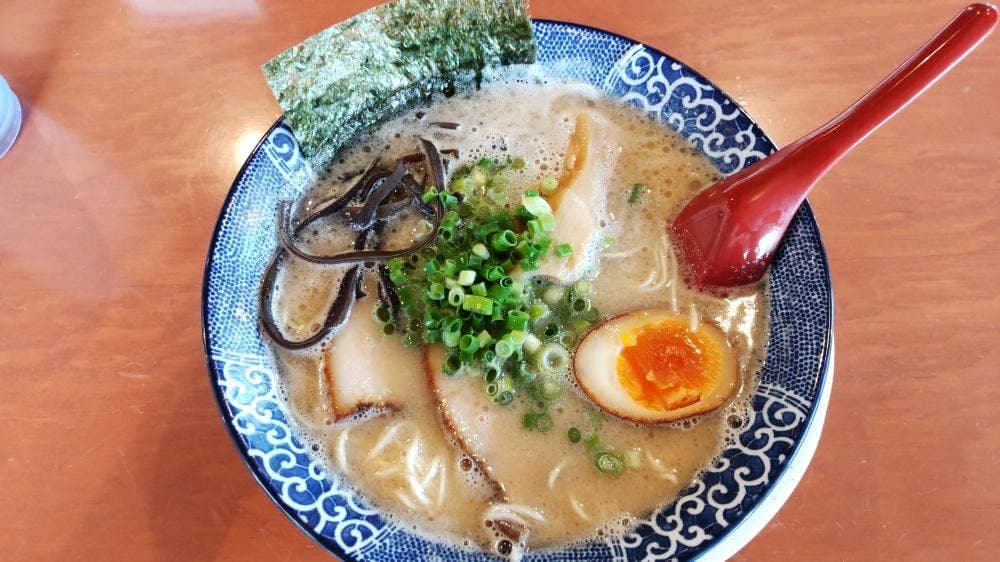 博多ラーメン 鶴亀堂 緑神の倉店