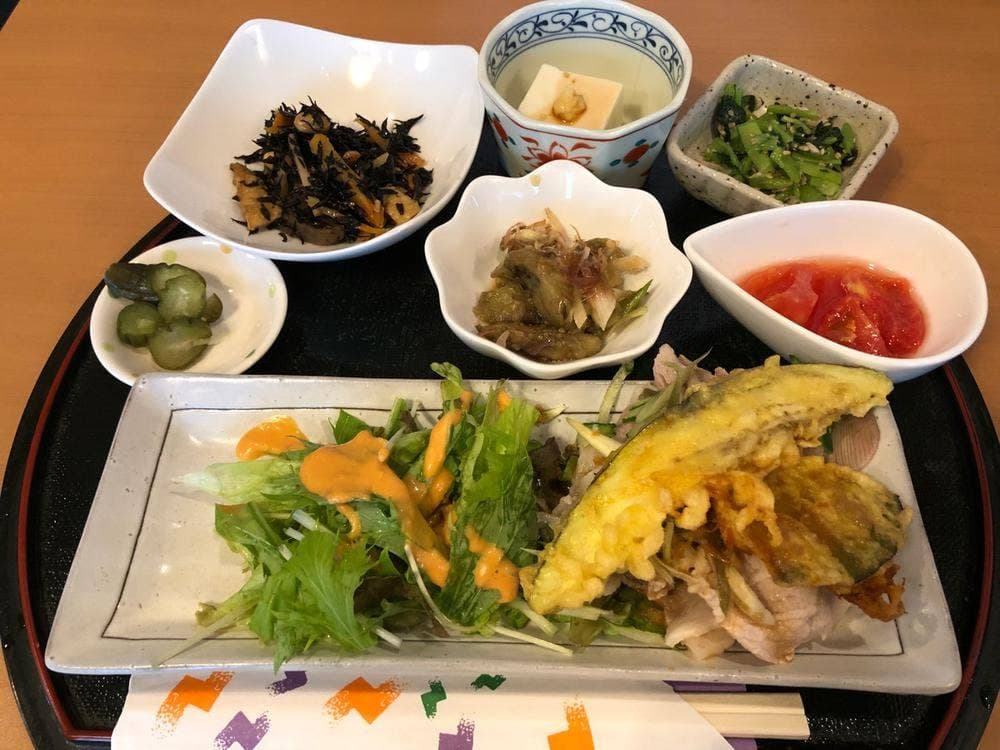 コーヒー&ランチ 芽璢詩