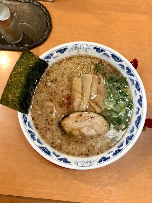 亀王ラーメン 江坂店 - サブ画像3