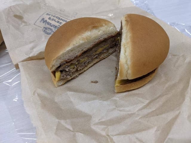 ウェンディーズ・ファーストキッチン 赤坂見附店 - サブ画像2