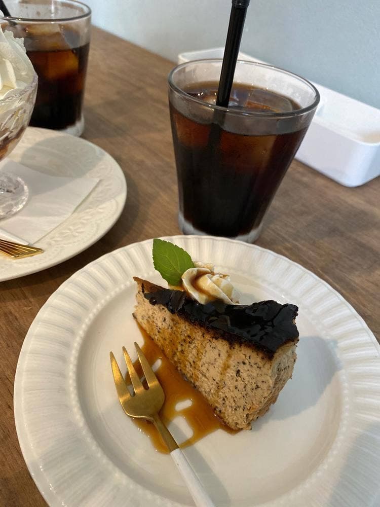 Cafe Petit