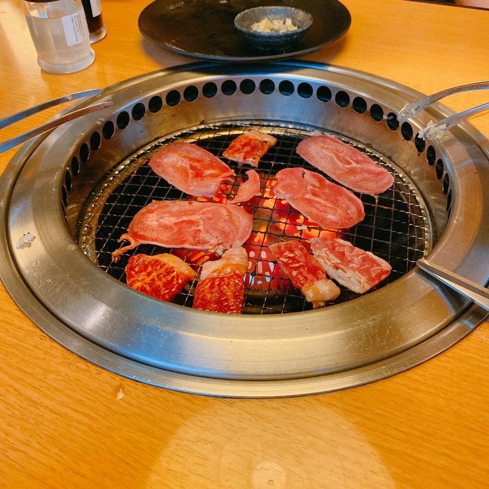 焼肉きんぐ 志都呂店