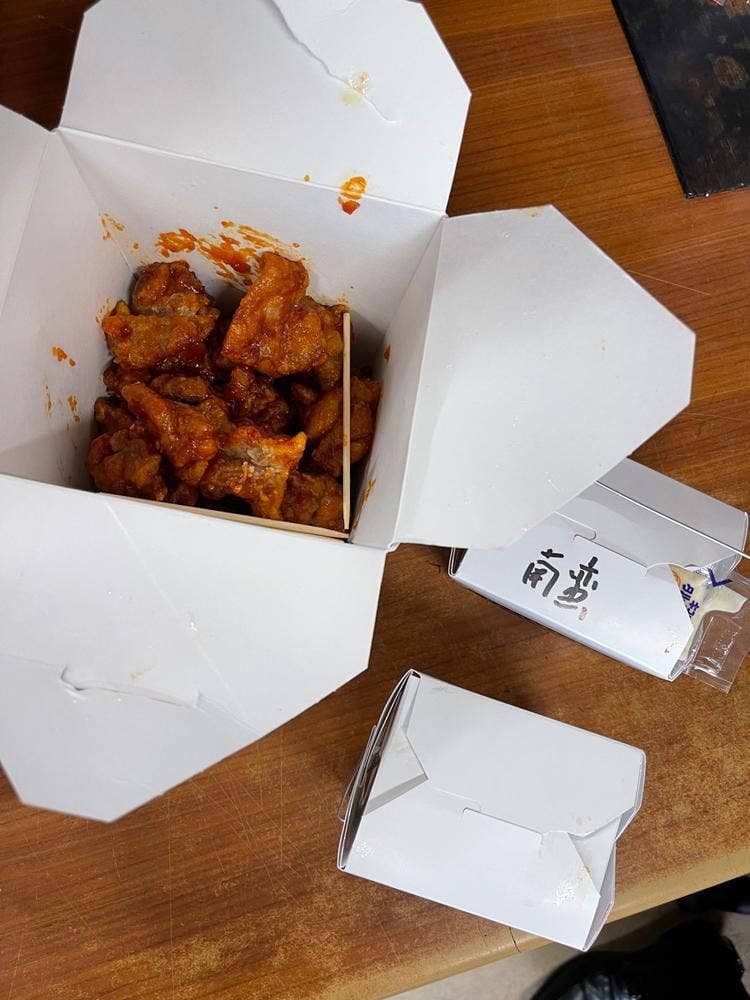 ヤンニョムチキン専門店チング