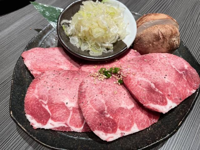 ホルモン組合甲州精肉酒臓 - サブ画像2
