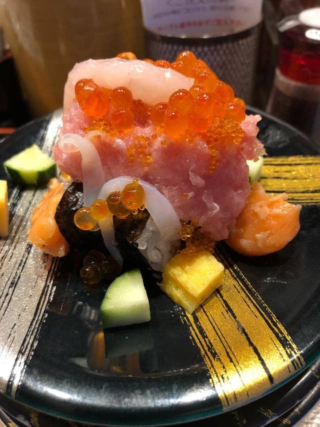 グルメ回転寿司 函太郎 上磯店 - サブ画像1