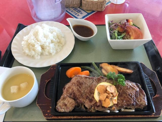 ゴールデン レークスレストラン - サブ画像1