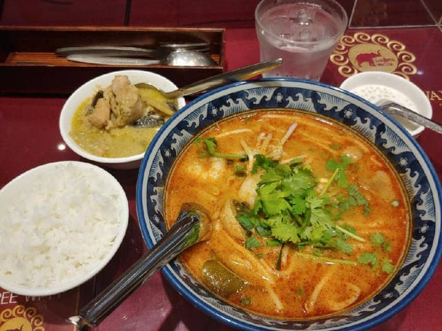 アジアンタワン168 カレッタ汐留店 - サブ画像3