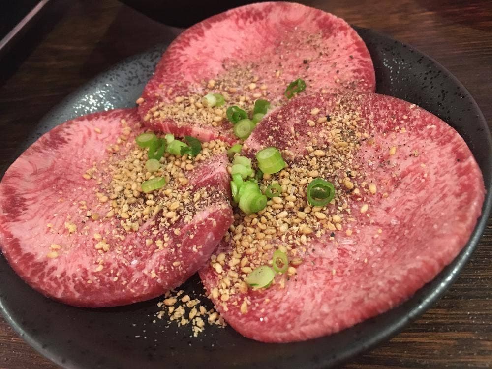 ホルモン酒場 いっしん