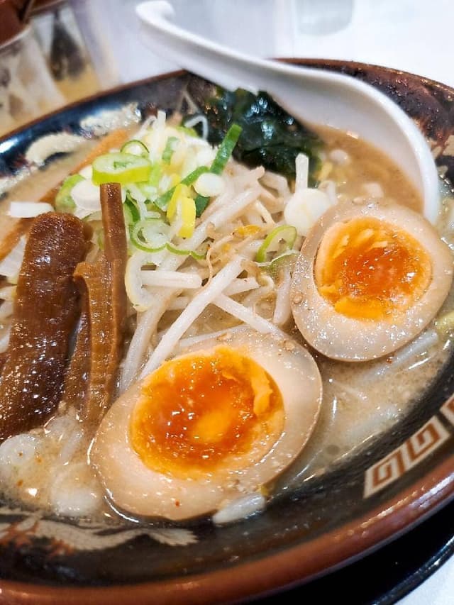 北海道らーめん みそ熊 北千住店 - サブ画像1