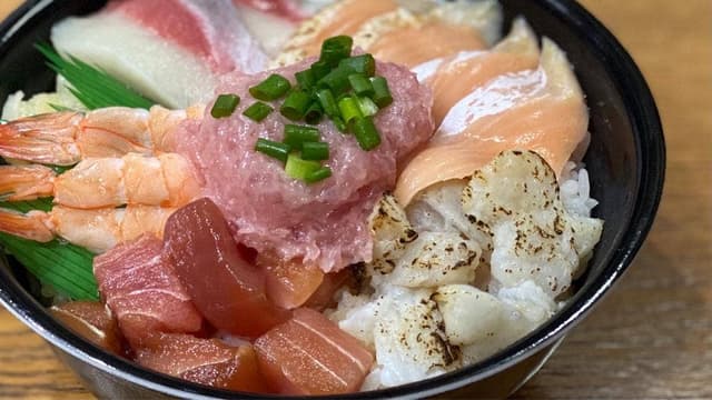 魚丼屋 柳 - サブ画像2