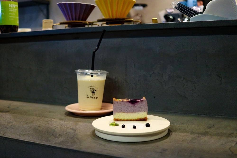 低糖質おやつとコーヒー Locco