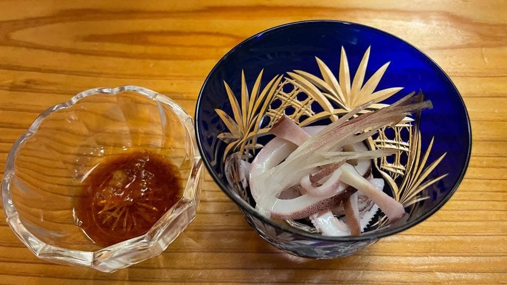 鶴八