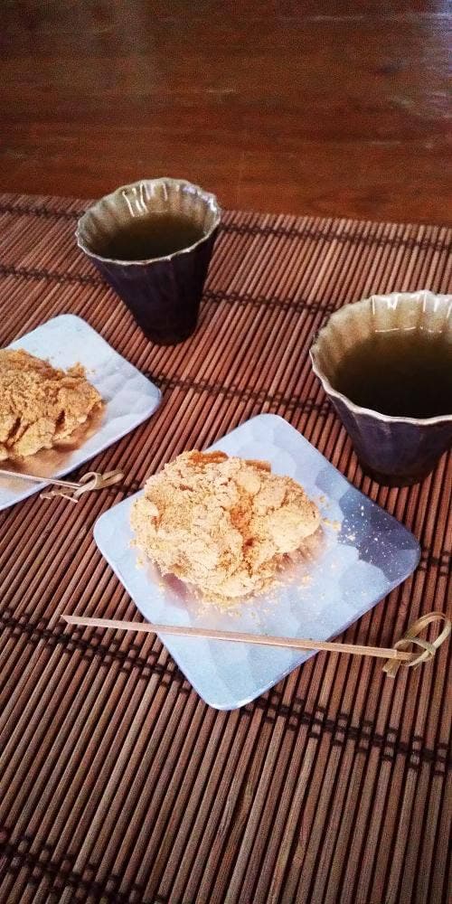 とろり天使のわらびもち 覚王山店
