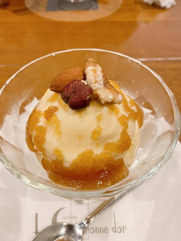 ラ・クロンヌ・ドル