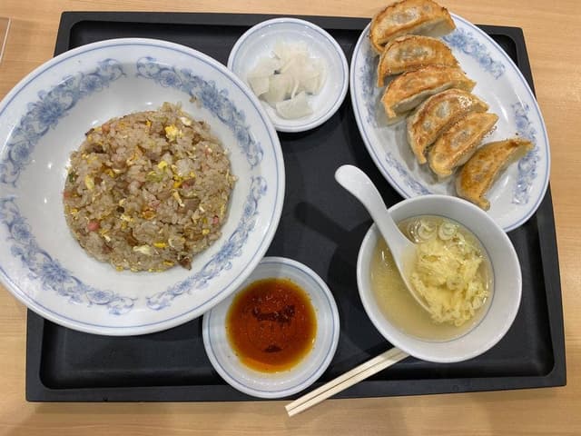 ぎょうざの満洲 イーサイト高崎店 - サブ画像1