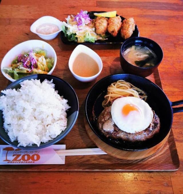 ハンバーグレストランZOO - サブ画像1