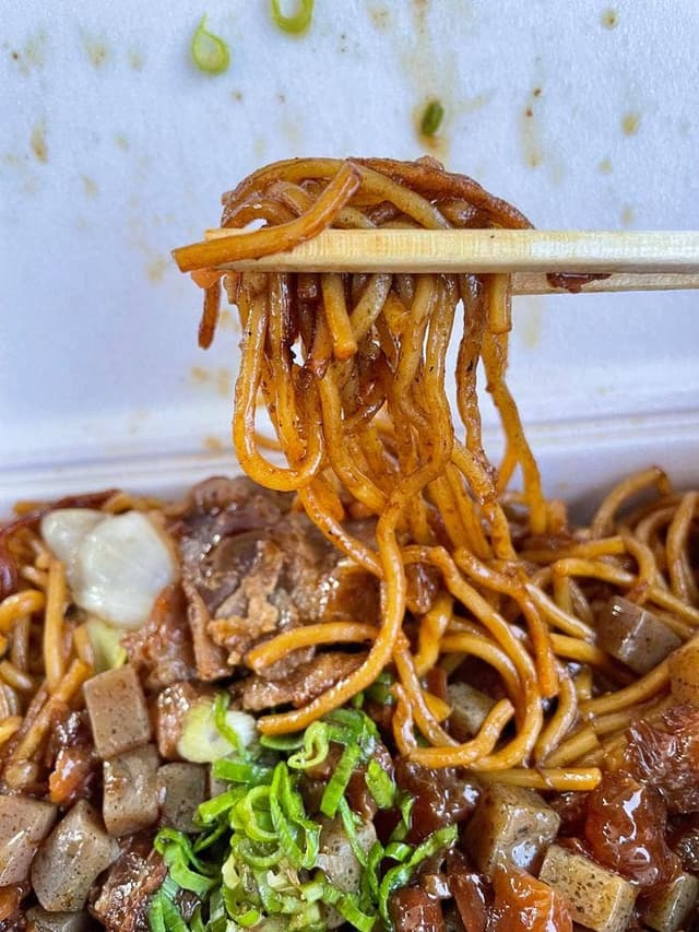 神戸長田名物 ぼっかけ焼きそば 山陽道宝塚北SA. キッチンカー - サブ画像3