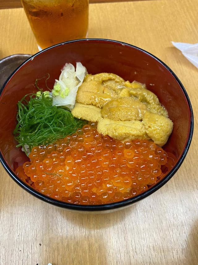 小樽ポセイ丼 小樽本店 - サブ画像3