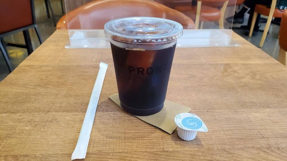 PRONTO ライブラリーショップ＆カフェ 日比谷