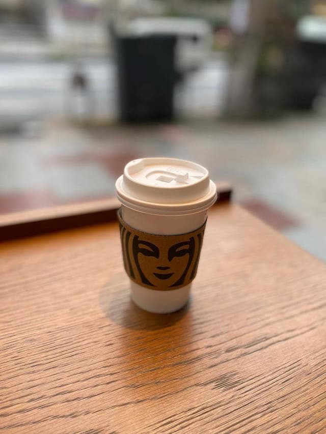 スターバックス コーヒー 神田小川町2丁目店 - サブ画像3