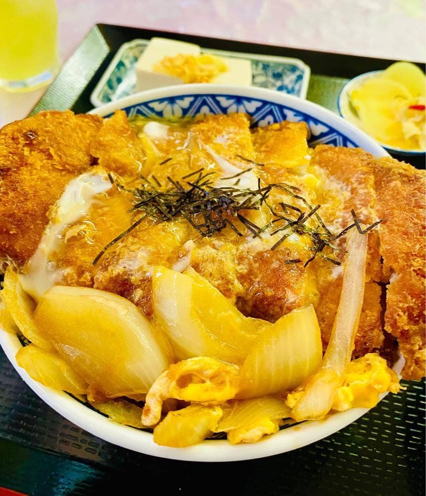 お食事のぶちゃん