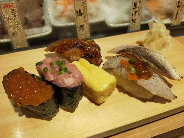 寿司 魚がし日本一 中之島フェスティバルプラザ店 - サブ画像1