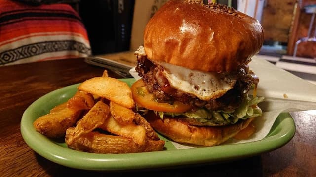 創業20年プレミアムバーガーの店 UNCHAIN DINER - サブ画像2