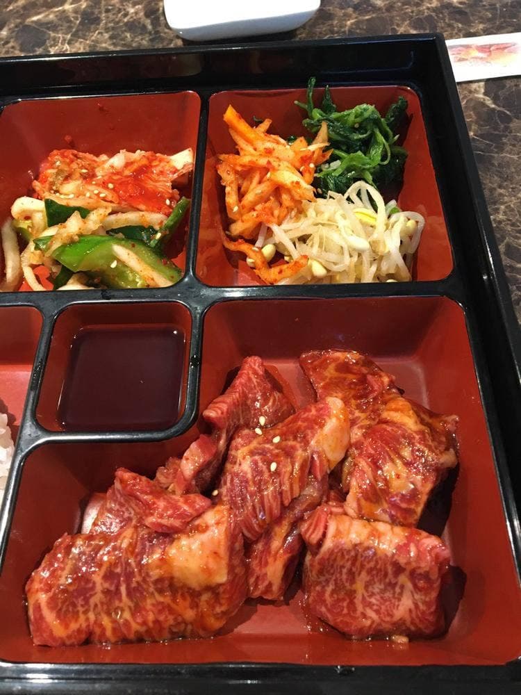 炭火焼肉 稔台苑