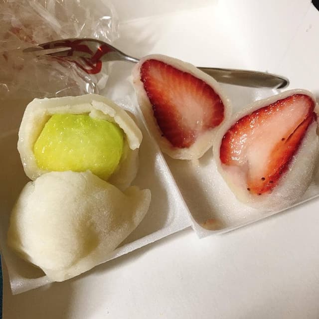覚王山フルーツ大福 弁才天 六本木店 - サブ画像2