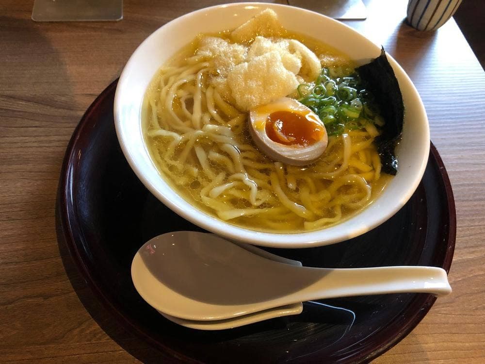 讃岐ラーメンはまんど こんぴらさん参道口店