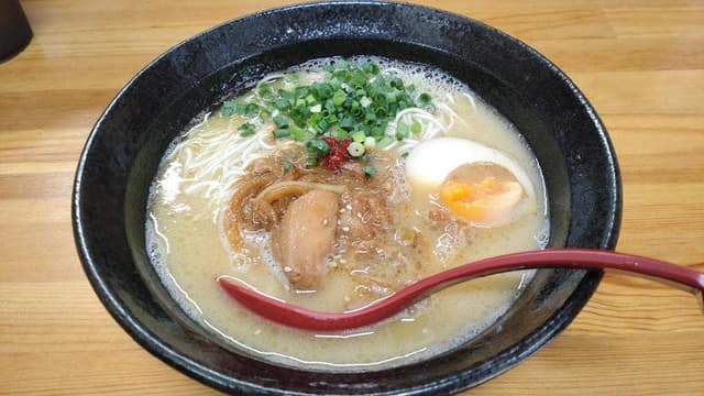 郡上豚骨ラーメン カンミナ 白鳥店 - サブ画像2