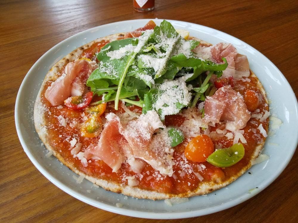 農家ピザ くまのグラッチェ