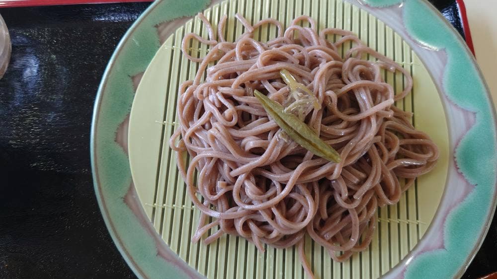 じゅんさいの館