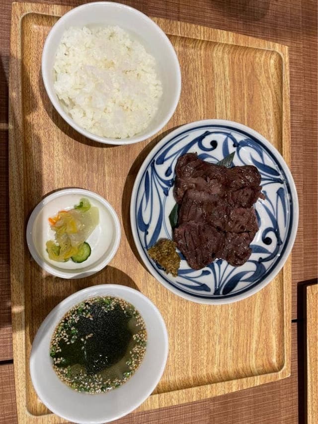 炙り牛たん 万 ゆめタウン久留米店 - サブ画像3