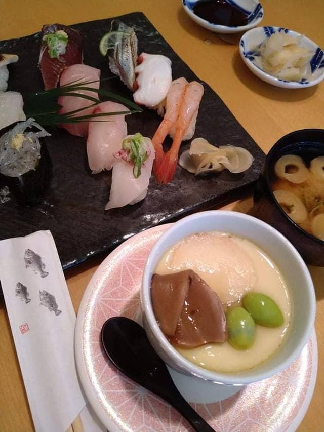 海天すし かほく店 - サブ画像2