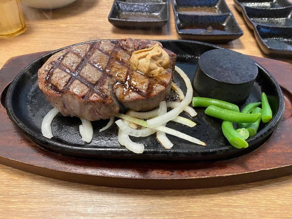 ステーキマニア 熊本光の森店