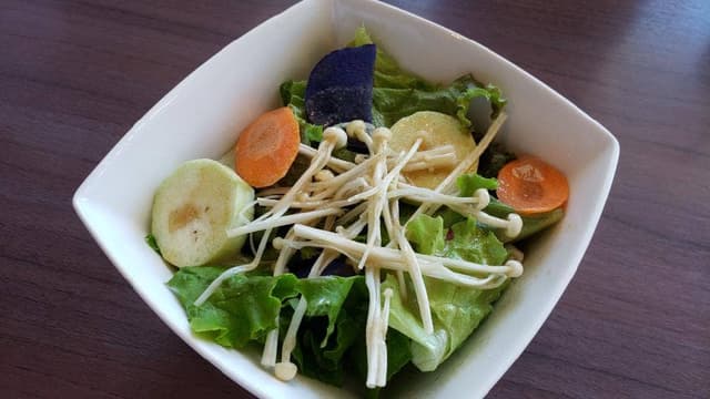 野菜を食べるハンバーグ屋さん - サブ画像3