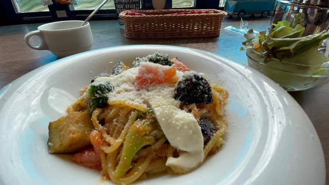 Haleiwa cafe 京都桂店 - サブ画像1