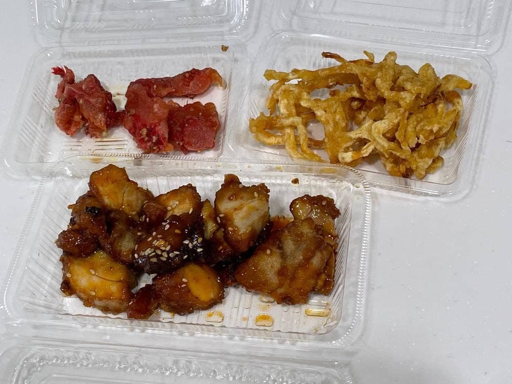 金賞 幻のから揚げ 沼津本店