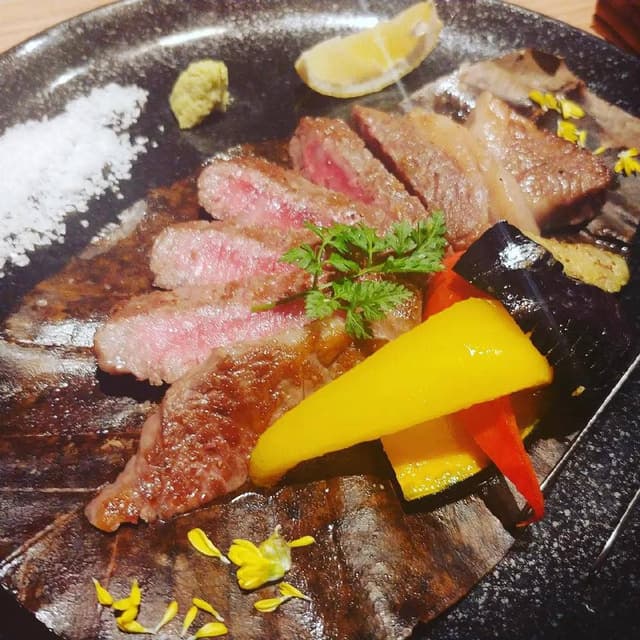 肉と日本酒 いぶり 有楽町店 - サブ画像3