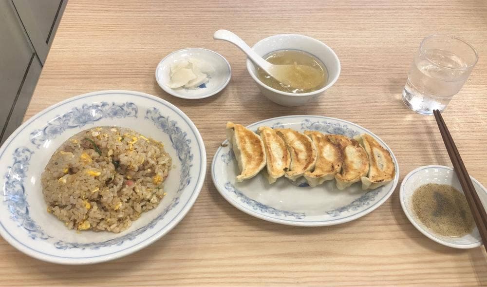 ぎょうざの満洲 志木南口店