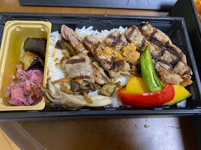 ロイヤルホスト 甚目寺店 - サブ画像1