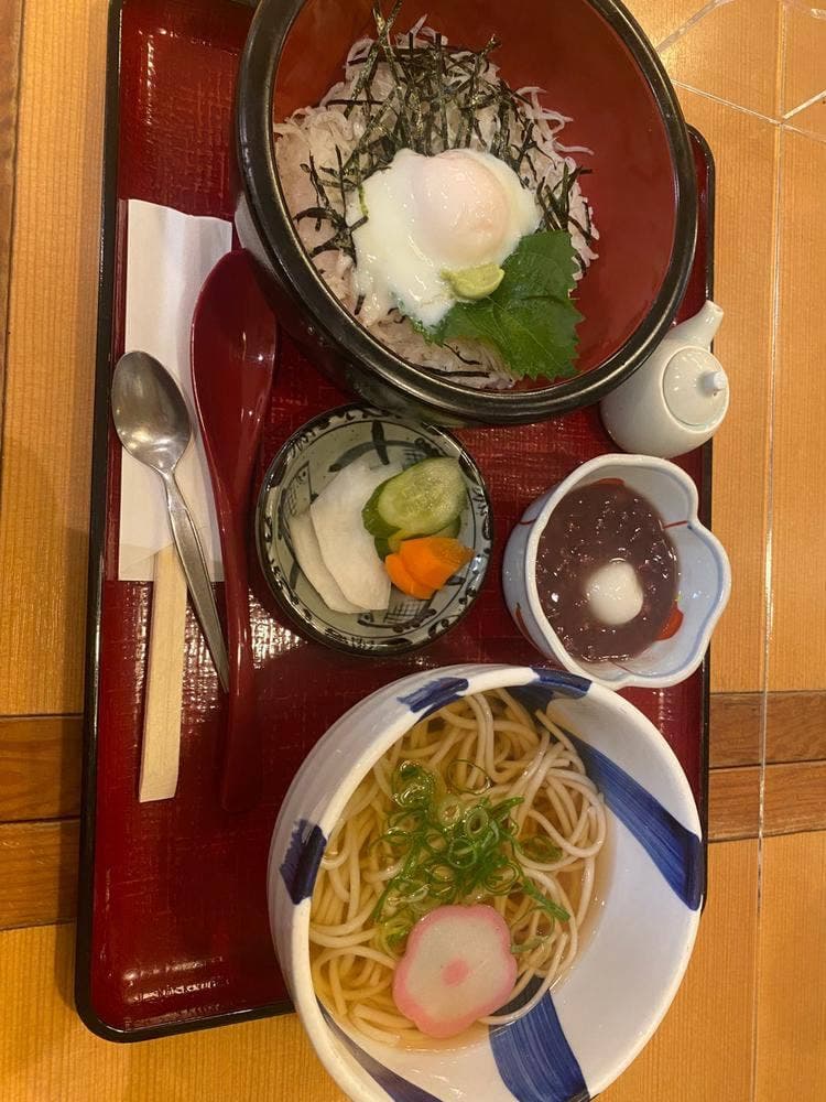 手延べ五島うどん 椿亭