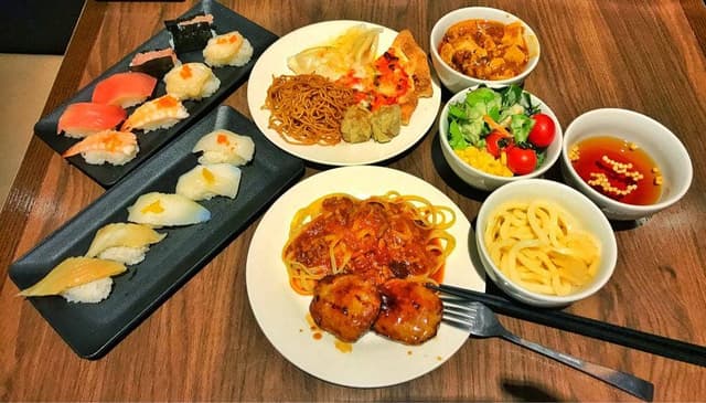 グランブッフェ 橋本店 - サブ画像1