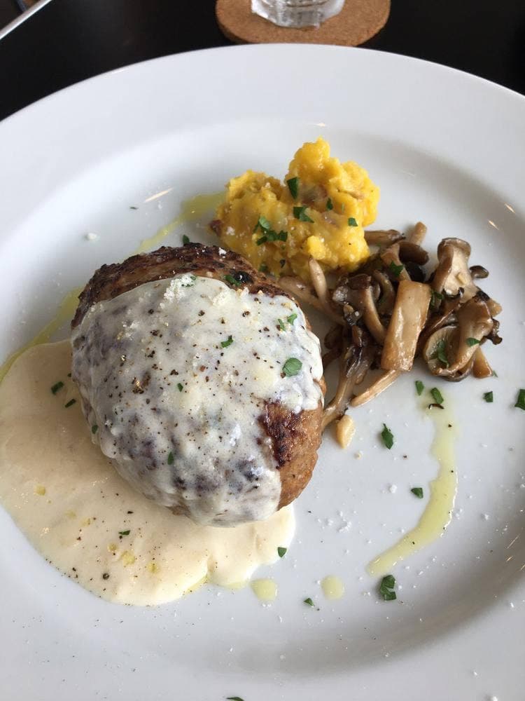 エス ケイ エム ダイニング