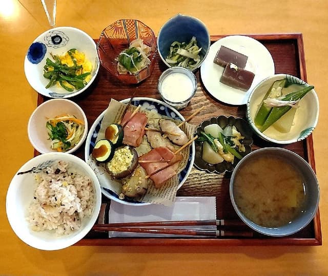 器と雑貨のセレクトショップ&カフェ SaLa di shima - サブ画像2