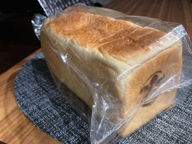 チェットベーカリー おもや - サブ画像1