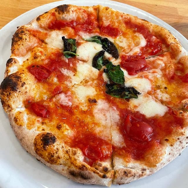 FREY'S Famous Pizzeria - サブ画像1