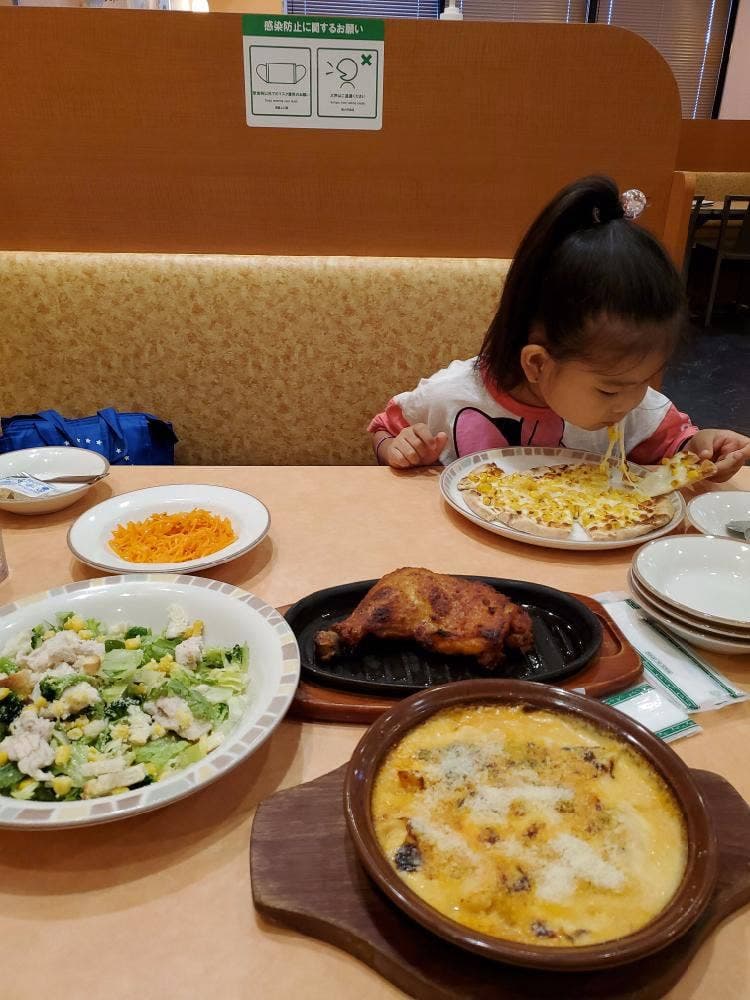 サイゼリヤ 調布駅前店