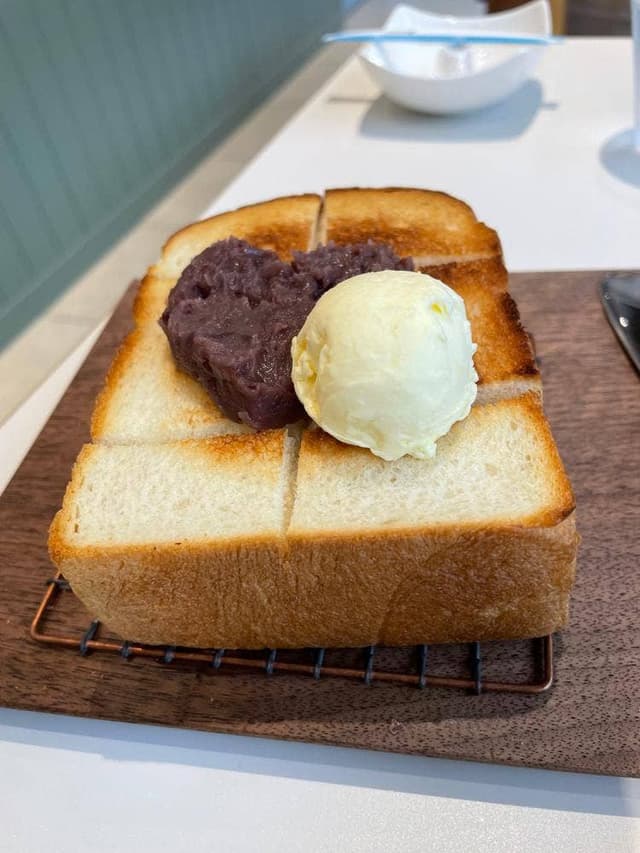 天然酵母食事パン専門店 まるご製パン&cafe - サブ画像2